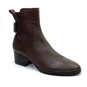 Via Spiga Octavia Leather Buckle Bootie sz 9